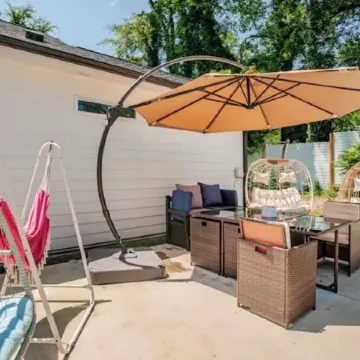 Luxurious 5-bedroom house with swim-spa, fitness&weight room, game room, & more!