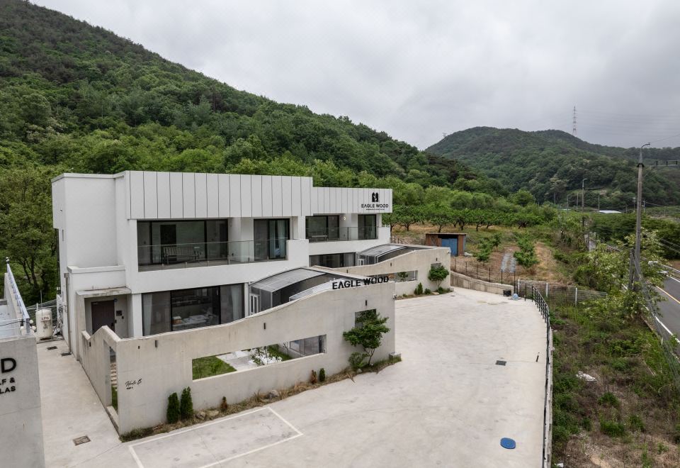 이글우드 수영장