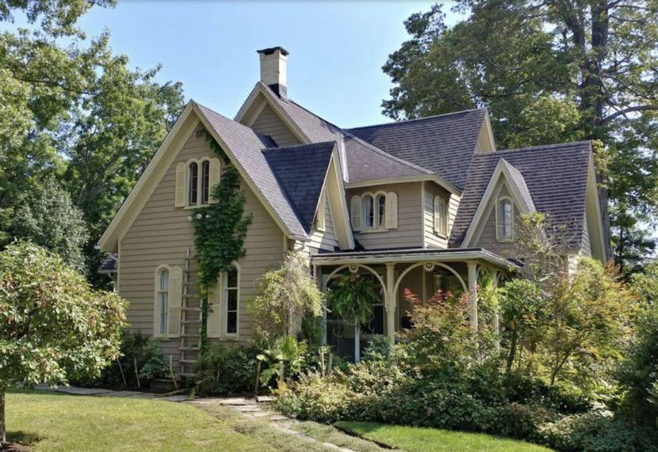 The Gables of Rhinebeck - Housity