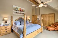 Grand Fraser Escape w/ Private Deck & Hot Tub - 3 estrellas