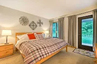 Family-Friendly Stratton Gem Close to Slopes! - Wifi