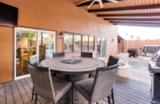 1-acre Las Vegas Getaway: Pool, Spa & Tennis Court