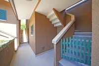 Holiday Punta Gro in Sirmione - Condos