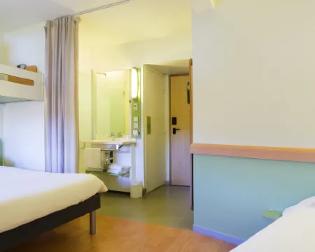 Ibis Budget Valence Sud Hotéis em Valence