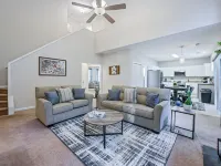 Pet-friendly 3BR w Porch & Grill Weekday Deals! Hotels in Woodstock