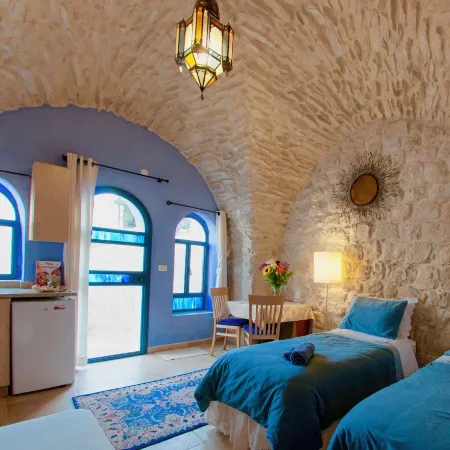 Artist Quarter Guesthouse B&B