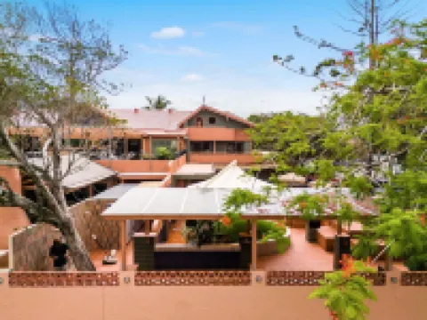 Aquarius Backpacker Resort Hotels near Walgun / Cape Byron