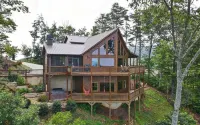 Majestic Mountaintop Escape