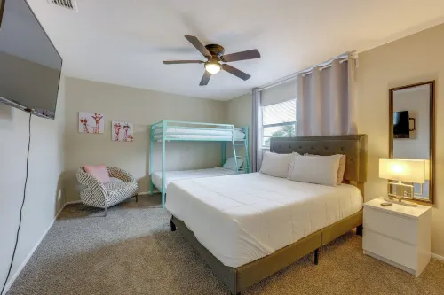 Near Indian Rocks Beach! Home w/ Backyard Oasis - Homestays