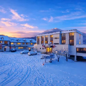 Hotel Sol at Lake Toya Hotels near Mount Usu