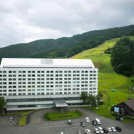 Toyoko Inn Shin Takaoka Eki Shinkansen Minami Guchi
