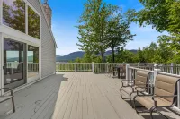 The Heights - Mountain Views, Hot Tub, Pool 10 Bedroom Home