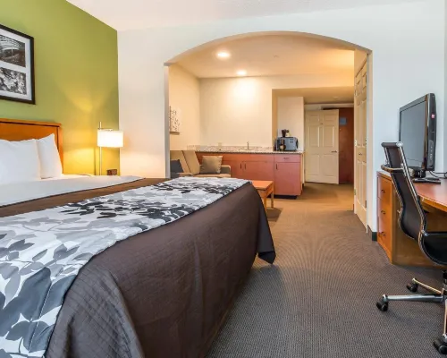 Sleep Inn & Suites - Pools
