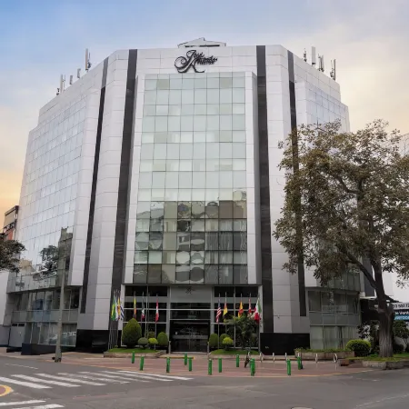 Hotel Jose Antonio Отели рядом с достопримечательностью «Парк Амор»
