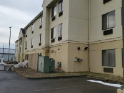 แคมบริดจ์ อินน์ บาย แคปิตอล โอ ใกล้ ไอ-70 / ไอ-77 โรงแรมในCambridge