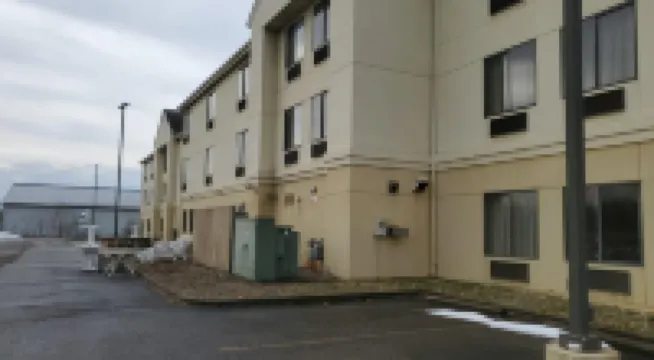 Cambridge Inn by Capital O Near I-70 / I-77