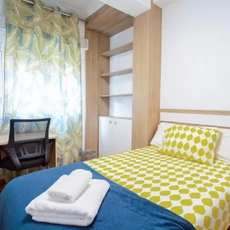 Guesthome Lemon & Green