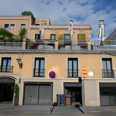 Hotel Oasis Отели рядом с достопримечательностью «Барселонета»