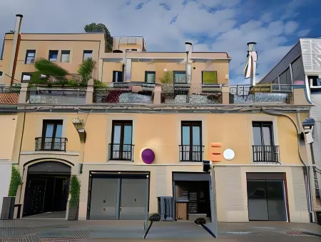 Hotel Oasis