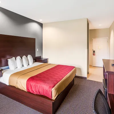Econo Lodge Baton Rouge University Area Hotels near Southdowns Shopping Center