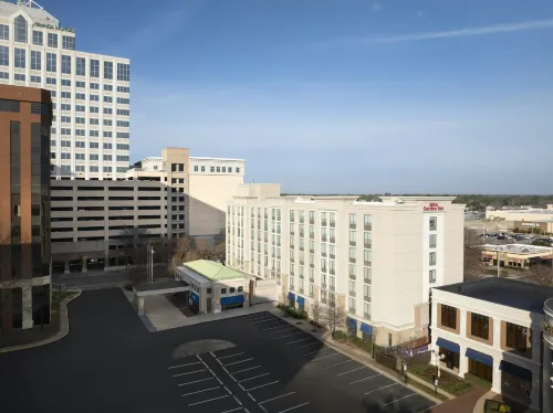 Hilton Garden Inn Virginia Beach Town Center