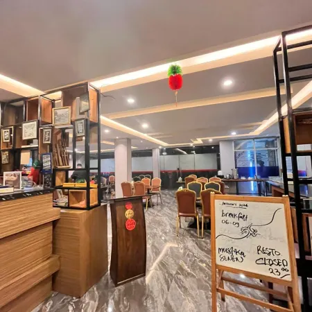 Hotel Mustika Senen Отели рядом с достопримечательностью «Площадь Atrium»
