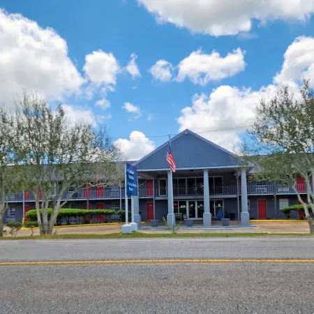 Red Carpet Inn Houma