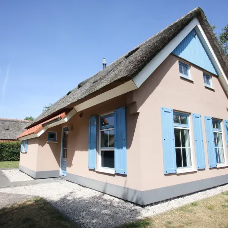 Traditional Villa with Dishwasher on Texel Near the Sea