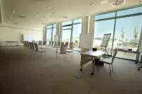 Karboni Hotel