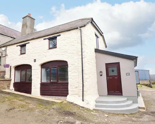 Clegir Bach Hotels in Corwen