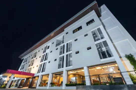 U- Homehotel Nakhonpanom Отели рядом с достопримечательностью «Река Меконг»