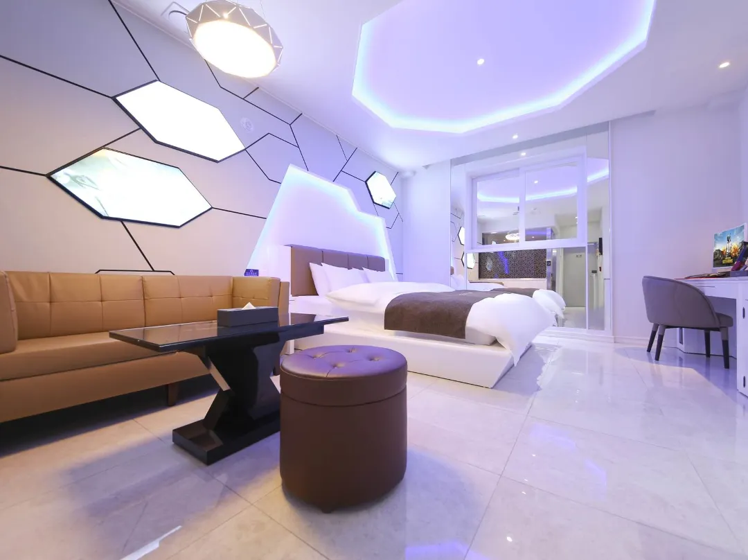 Chungju Thebanhotel - Chungju