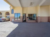 Royal Holiday Motel by Belvilla Gallup I-40 Hotels in Gallup