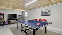 Family Tides by Avantstay 1 Block to the Beach + Game Room + Large Deck Near Center Street