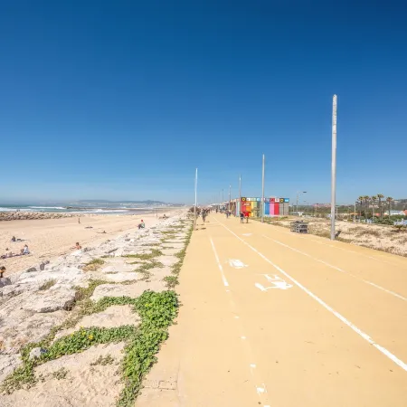 GuestReady - Sunshine at Costa da Caparica
