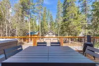 Donner Lake Outpost 4 Bedroom Home