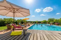 Villa Pallina with Pool - Happy Rentals - Villaer