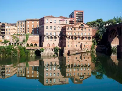 Mercure Albi Rives du Tarn โรงแรมใกล้Albi Ville