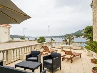 Apartments Davor Hotels in Slano