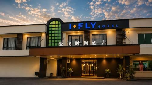 I-FLY HOTEL