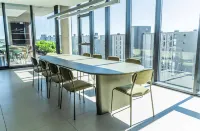 RentUp Suites Palmas Park Buenavista - Homestays