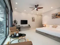 Diamond Light Hotel Отели рядом с достопримечательностью «Донгда»