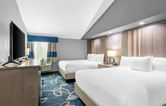 Quality Inn Shawnee North I-40