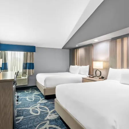 Quality Inn Shawnee North I-40