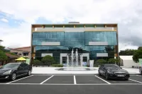 Geochang Surfing Park Resort & Glamping - parking