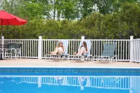 Aspinquid Resort - Pool