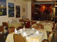 Claridge Hotel