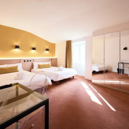 Hôtel Henri IV