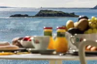 Sud Ibiza Suites - Condos