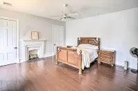 Historic Troy Home Enjoyable Dining Steps Away - 3 estrellas